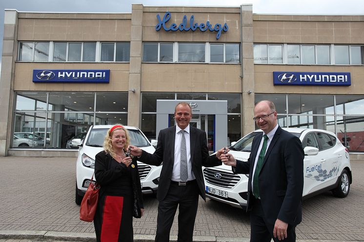 Hyundai levererar de första bränslecellsbilarna i Sverige