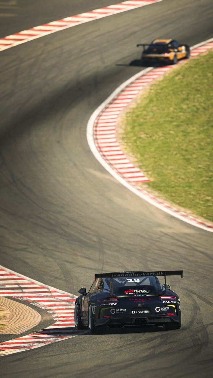 PorscheDK-Round1_6.jpg