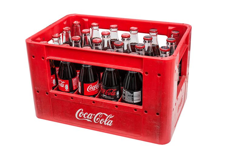 Punainen Coca-Cola pullokori siirtyy historiaan