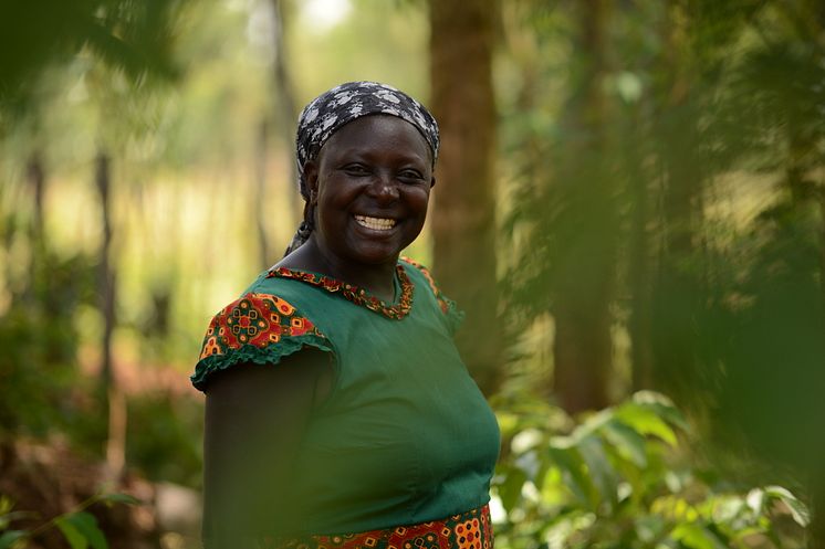 Mjölkbonden Margaret Muchanga - en av de som nås av investeringen