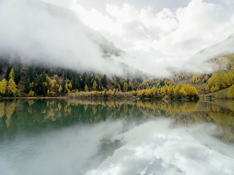 2025_Sustainability_Lakes_B0017746.jpg