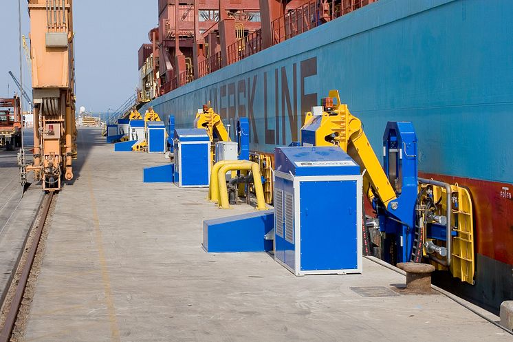 MoorMaster™ MM600 units in use at the Port of Salalah in Oman