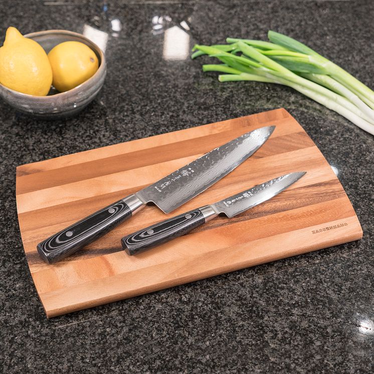 Yaxell - 2-delsset, allkniv 12 cm samt kockkniv 20 cm