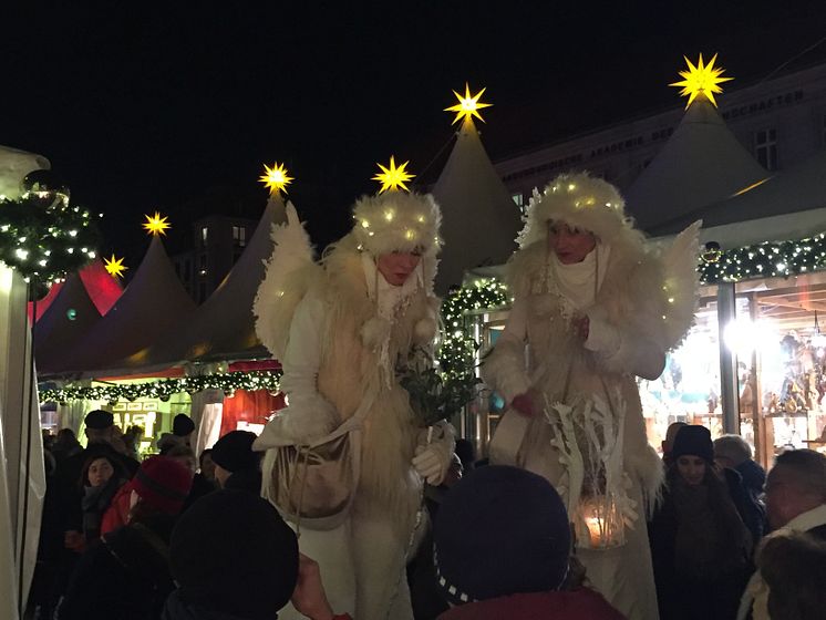 Juleengle på Gendarmenmarkt i Berlin