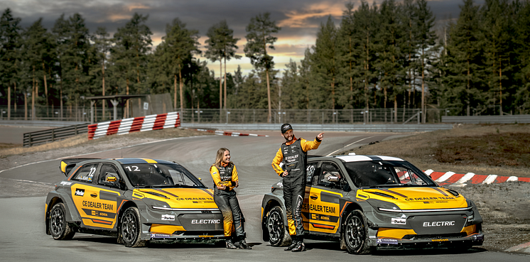 Klara Andersson och NIclas Grönholm, CE Dealer Team by Volvo Construction Equipment