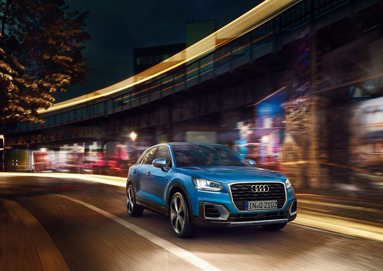 Audi Q2 i Ara Blue forfra