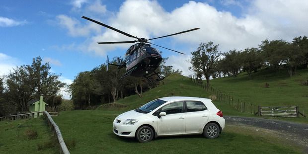 Image - Ocean Signal - The Lowe Corporation Rescue Helicopter returns  Clive and Marie Cresswell to their car 