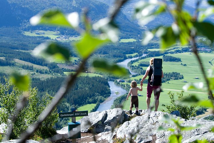 Vandring fra topp til topp i Hemsedal