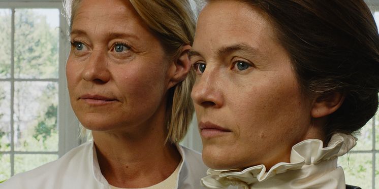 Psykosia. Fra venstre: Trine Dyrholm og Lisa Carlehed