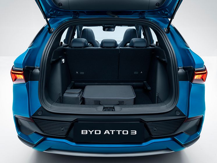 Blue interior 16