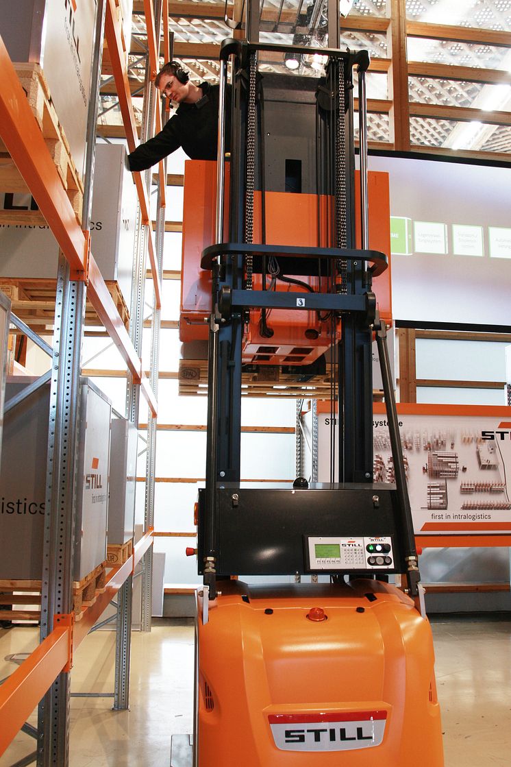 “Pick by Voice” med automatisk EK-X