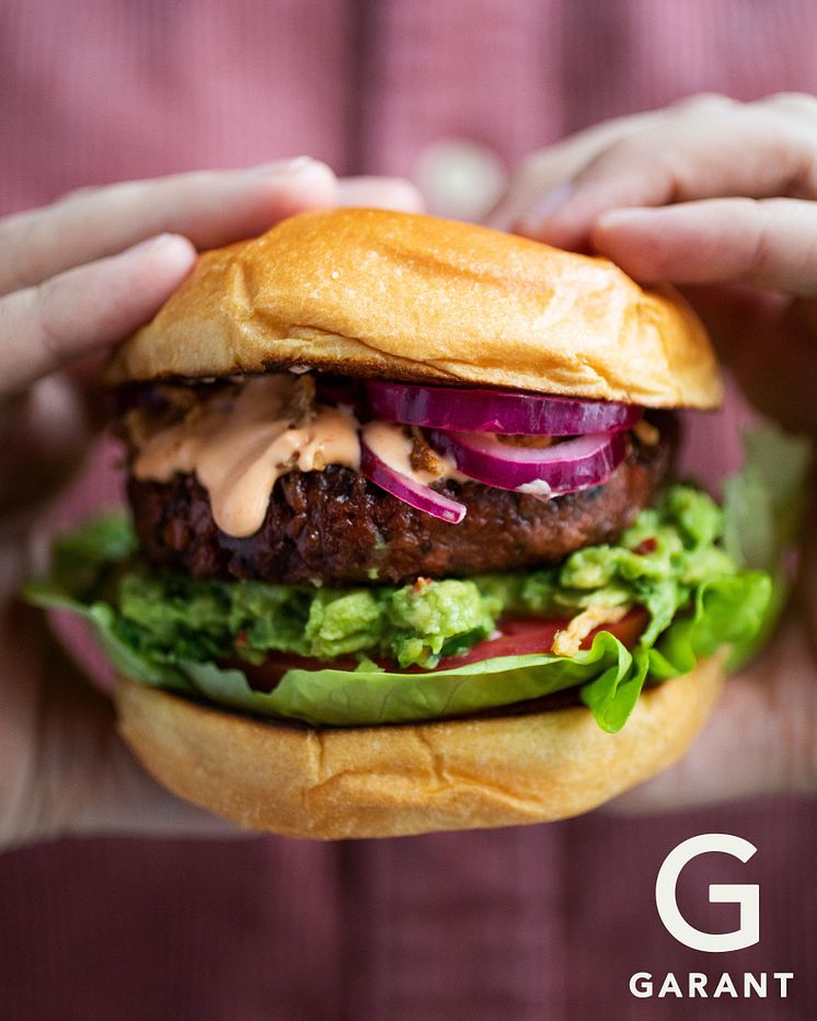 Garant_Juicy_Vegan_Burger