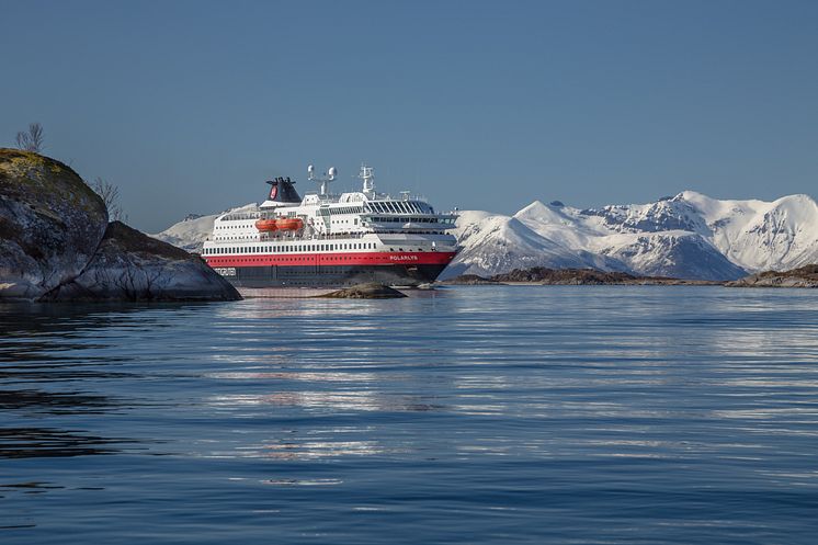 MS-Polarlys-til-sjos-HGR-116431- Foto_Carsten_Pedersen.jpg