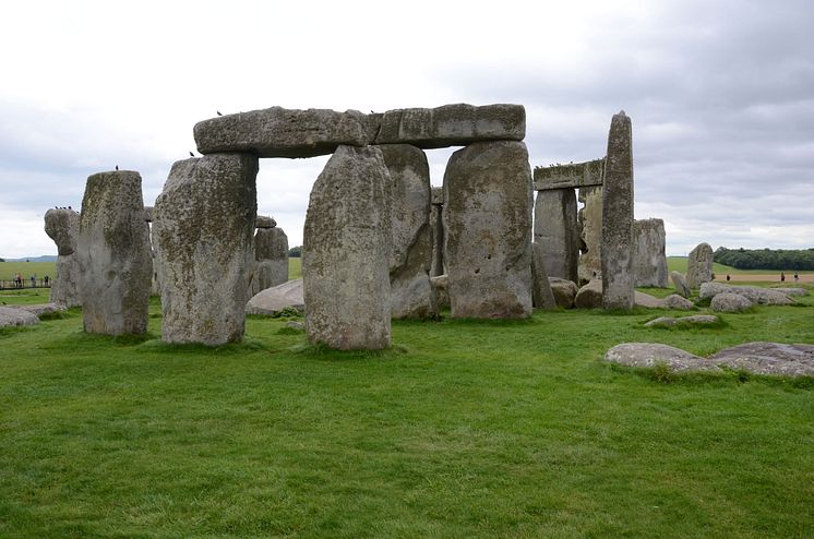 The solstitial axis of Stonehenge viewed from the entrance (photograph Juan Belmonte)