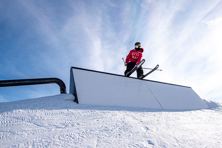 Stöten i Sälen Snowpark rail_7503154