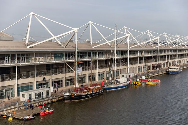 Oi - Dockside at Oceanology International