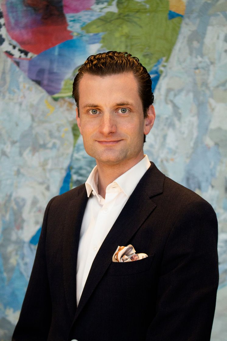 Patrick Rausch, Hotel Manager