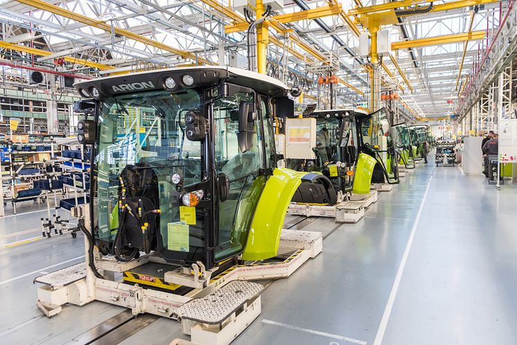 CLAAS traktorfabrik i Le Mans