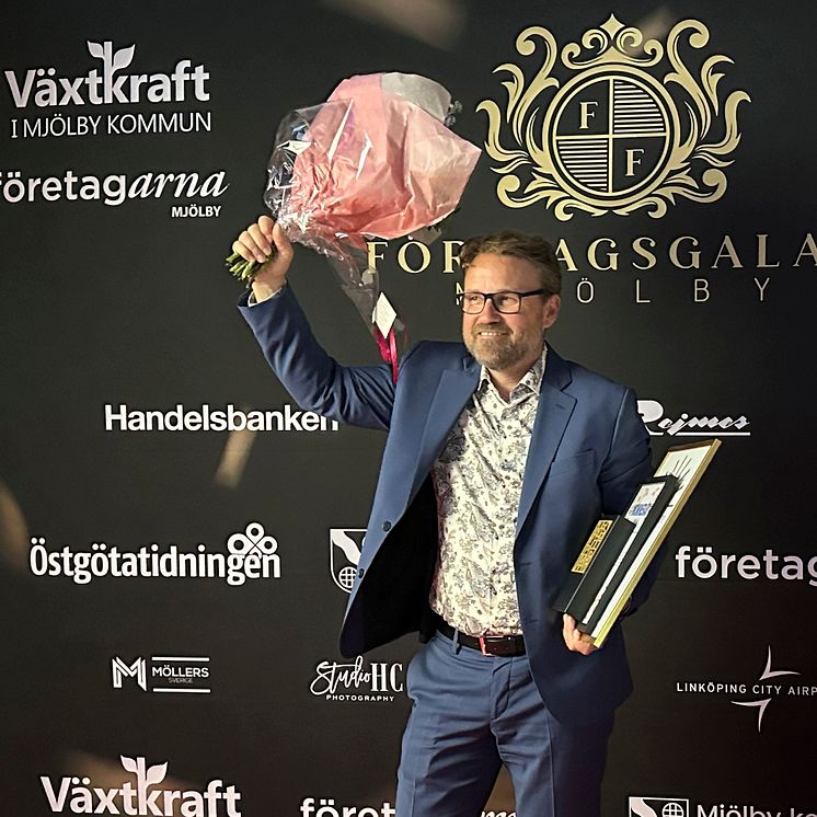 Fredrik Sjöqvist utsågs till årets företagare på företagsgalan i Mjölby kommun.jpeg