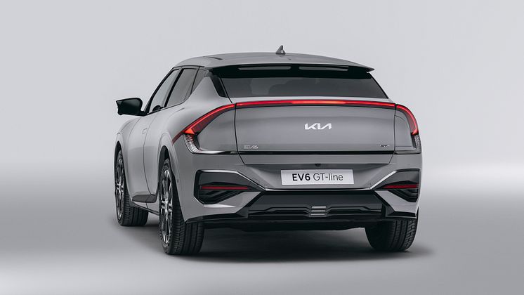 kia-new-ev6-my25-wolf-grey-studio-static-highres-8.jpg