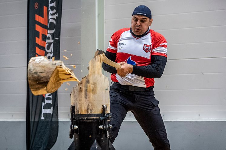 STIHL_TIMBERSPORTS_Virtual_European_Championship_Michal_Dubicki_Standing_Block