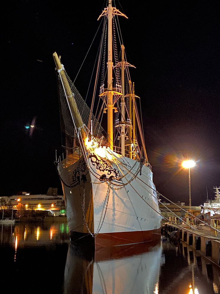 Barken Viking i Falkenberg - 1