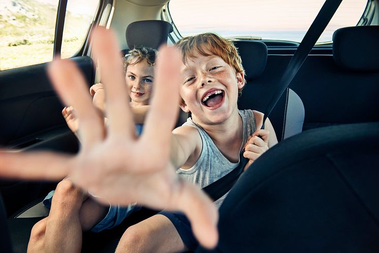 THEME_PEOPLE_ROAD-TRIP-KIDS_GettyImages-640191356_Universal_Within usage period_90581.jpg