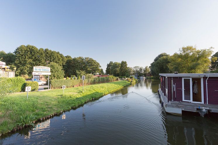 Hausboot in Himmelpfort