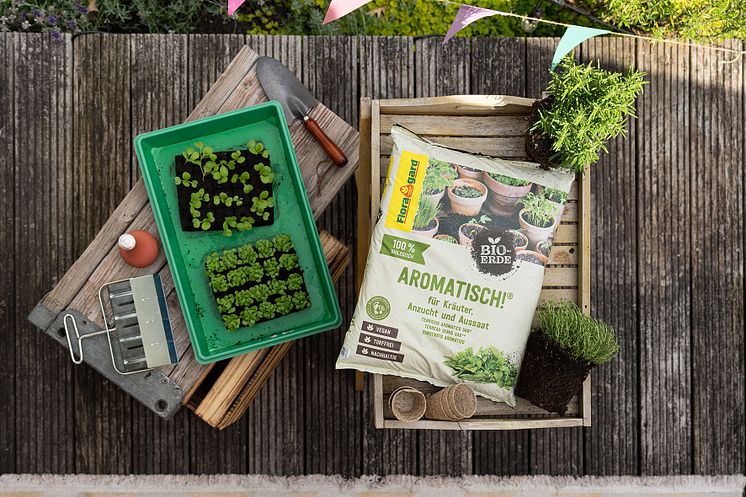 Floragard_Bio Erde Aromatisch!.jpg