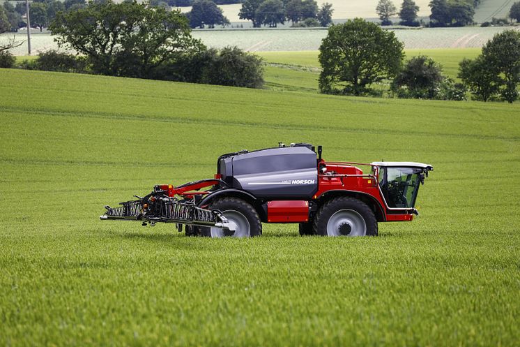 HORSCH Leeb 8.300 PT