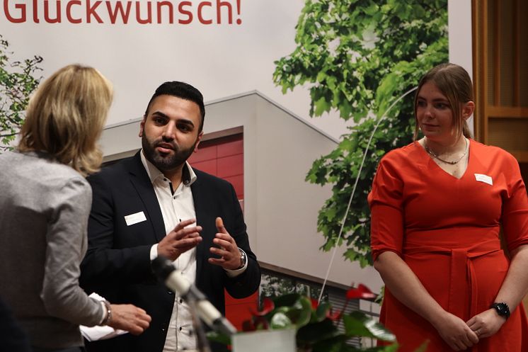 Mehr als 430 Stipendien in 14 Jahren | Rekord: 2024 verleiht die Universität Vechta 41 Deutschlandstipendien an Studierende  