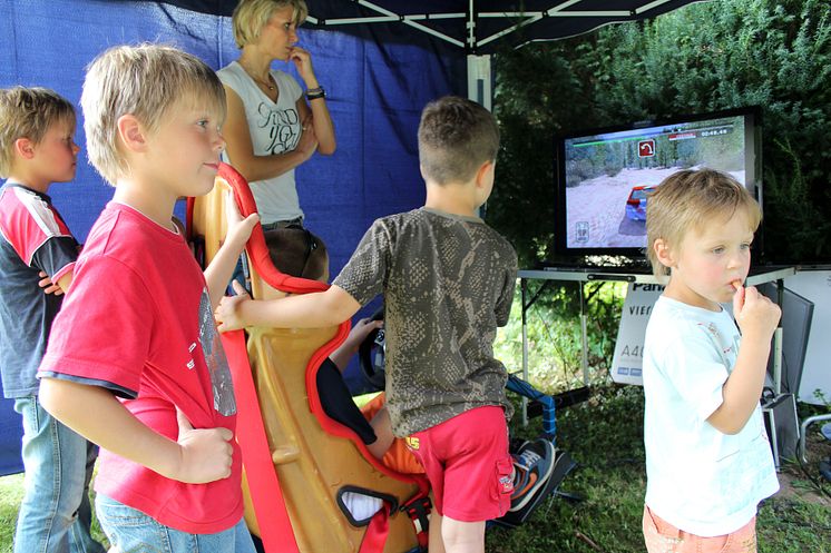 Tag der offenen Tür im Kinderhospiz: Bärenherz-Sommerfest lockt 1.000 Besucher in den Kees’schen Park