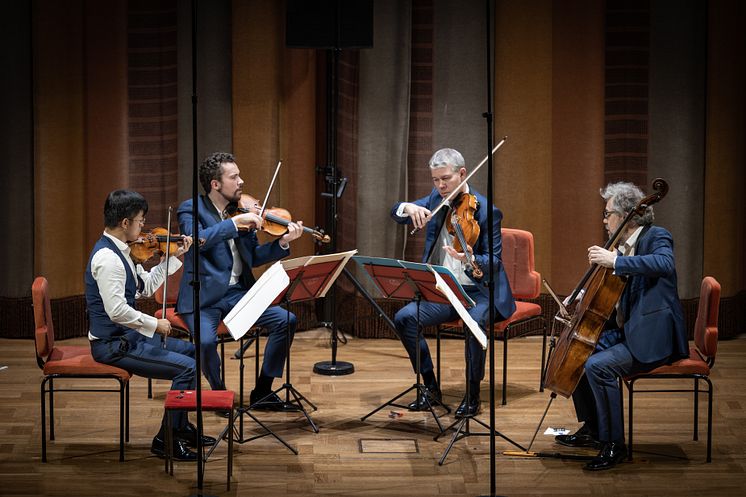 Tonsättarfestival Olga Neuwirth: Quatuor Diotima och Nicolas Hodges