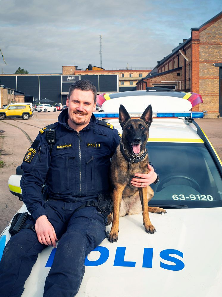 Årets polishund 2019