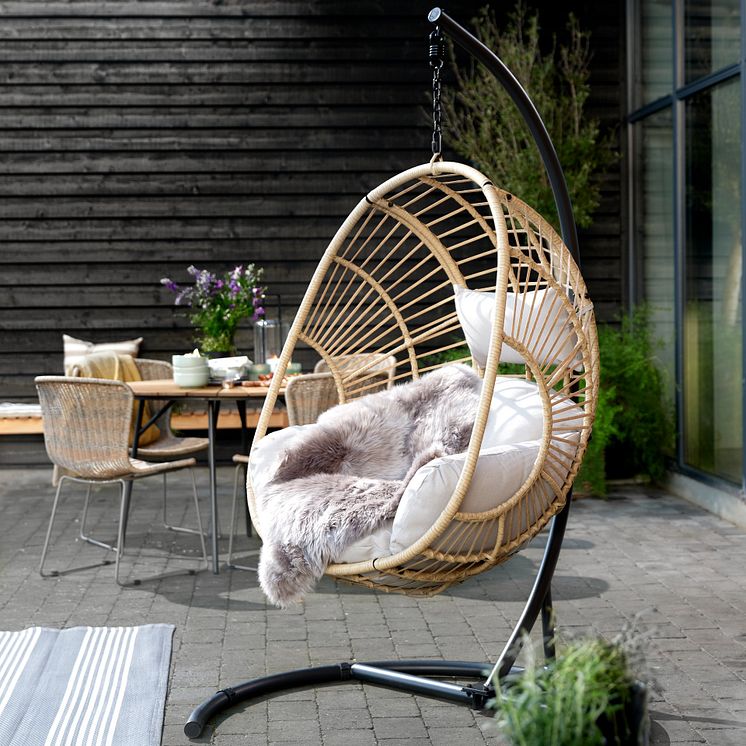 GJERN lounge chair