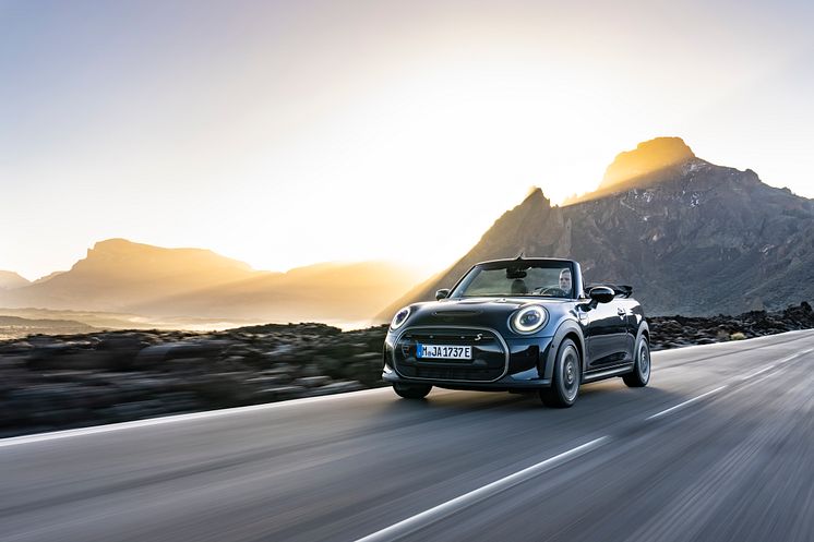 MINI Cooper SE Cabriolet