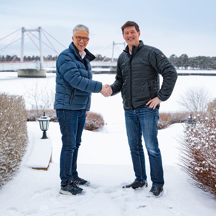 Skellefteå AIK,s klubbdirektör Pea Israelsson och engcons grundare & ägare, Stig Engström 