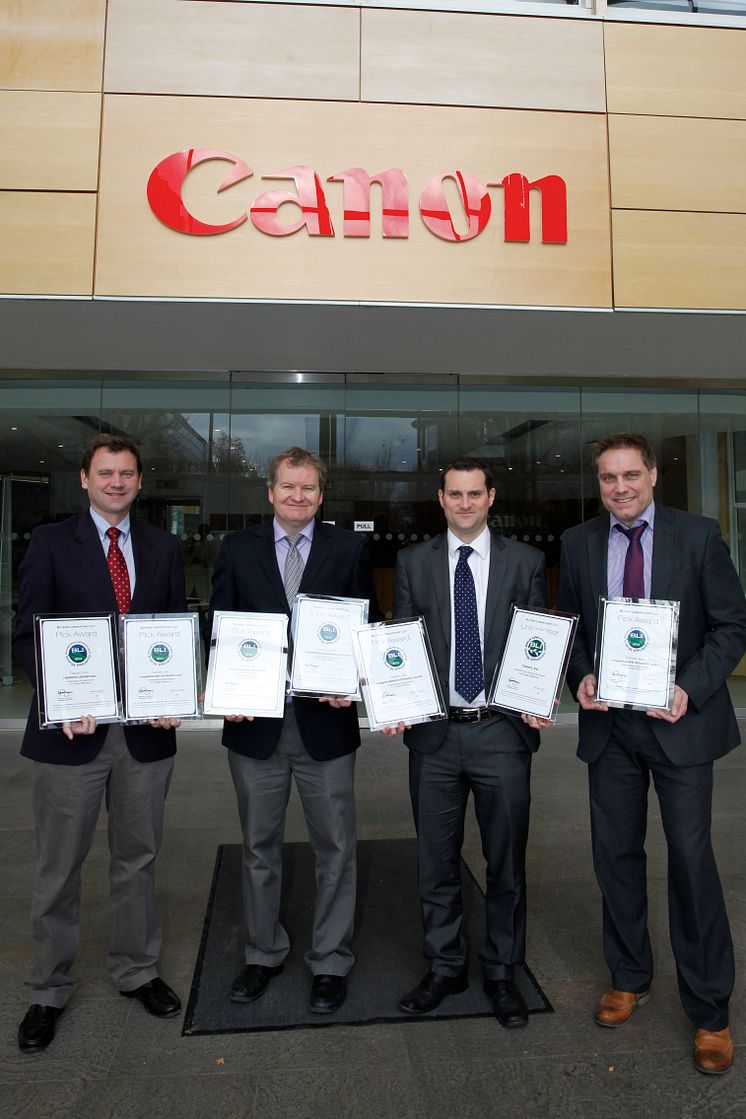 Photos of the Canon team and BLI team with certificates 2