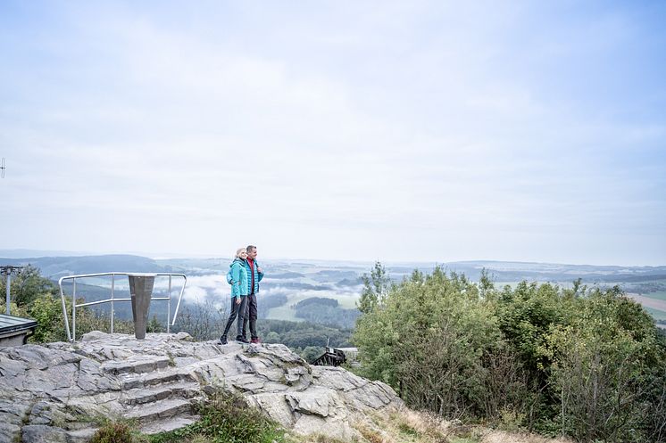 Kammweg Erzgebirge-Vogtland_Schwartenberg_Foto TMGS_Dennis Stratmann.jpg