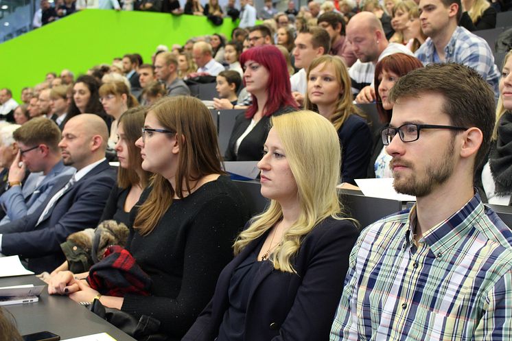 Absolventinnen und Absolventen des Akademischen Jahres 2015/2016 der Technischen Hochschule Wildau feierlich verabschiedet