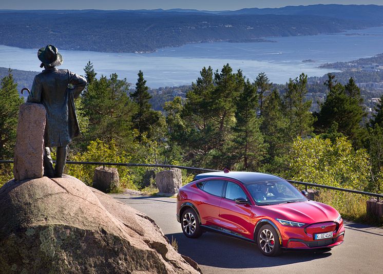 Mustang Mach-E 2020 Norge Oslo Bergen Aurland Flåm