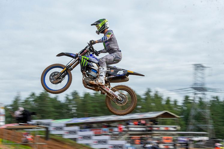 2020081301_007xx_MXGP_Rd4_トヌス選手_4000