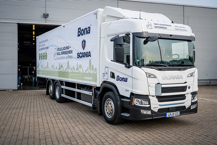 So sieht er aus, der neue E-Lkw Scania 25 P für die Firma Bona.