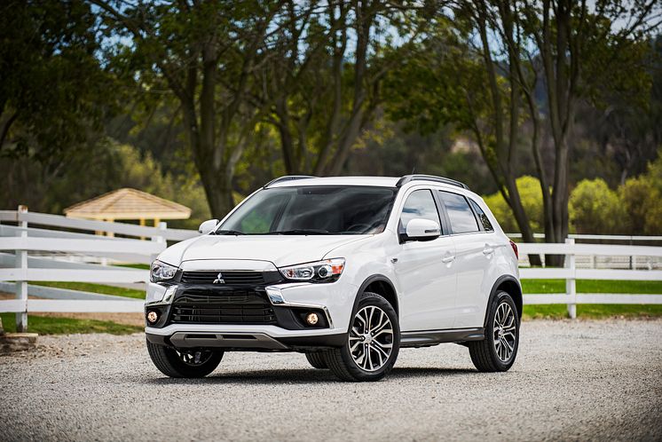 2017 Mitsubishi ASX med Dynamic Shield