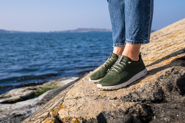 Eli RB9X - Olive - Lifestyle - Marstrand (5)