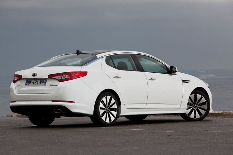 Kia Optima lanseras i mars