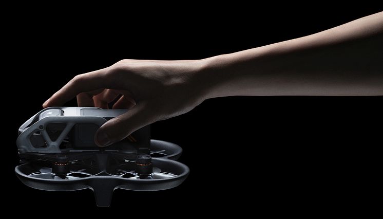 DJI Avata - Key Visual 6 (compact size)