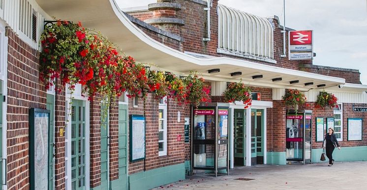 Horsham station, West Sussex