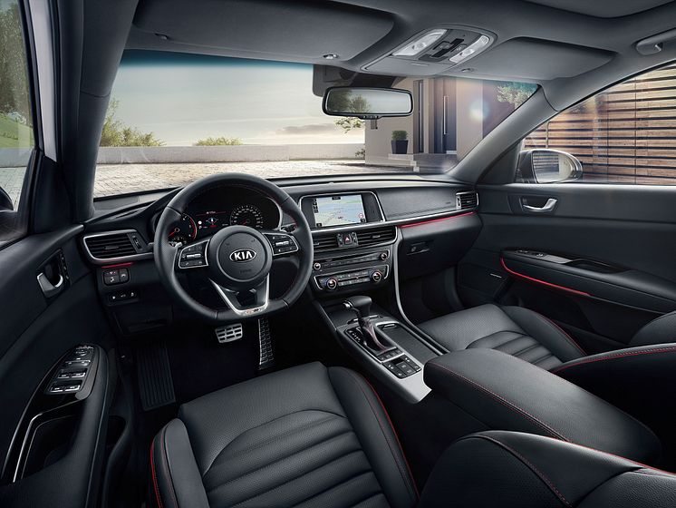 kia_pressrelease_2018_PRESS-HIGHRES_JFSW-GTL-INTERIOR