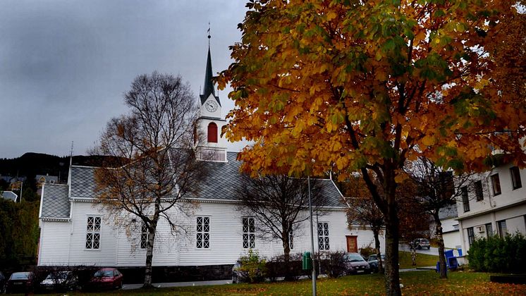 Ulstein kyrkje